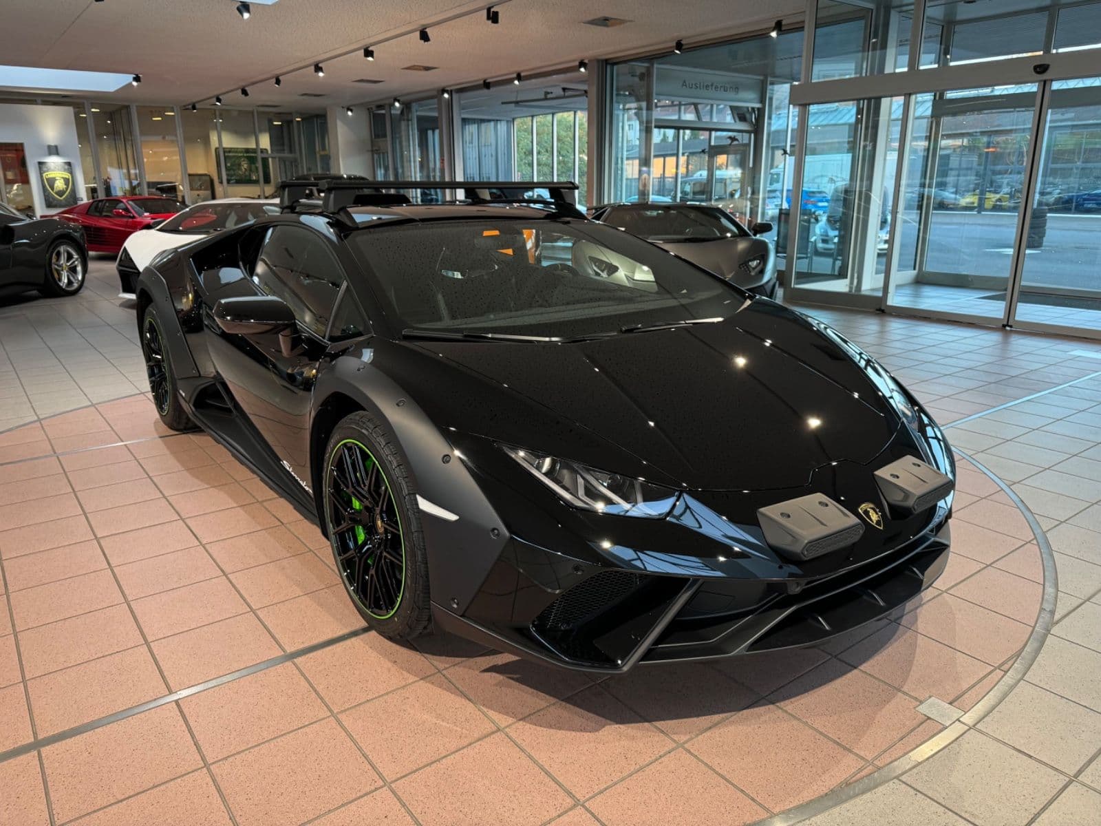 LAMBORGHINI Huracan - Bild 1