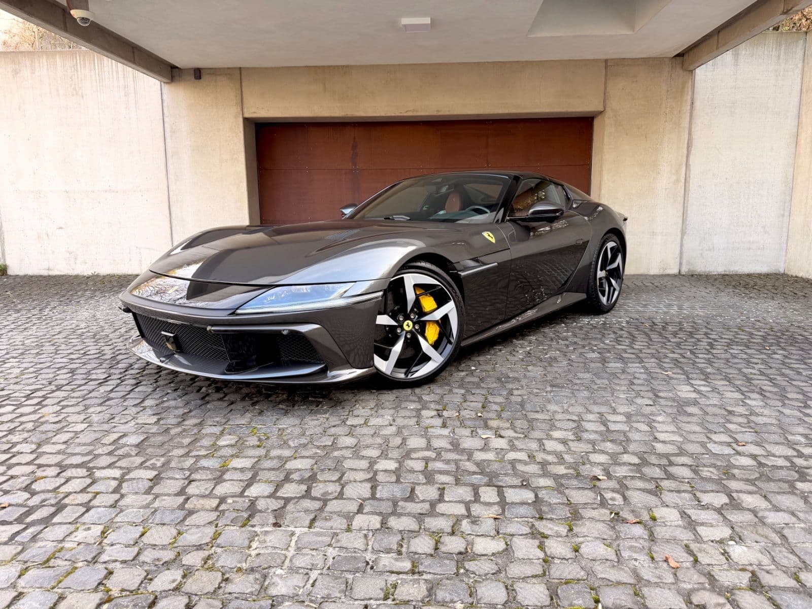 FERRARI 12Cilindri - Bild 1