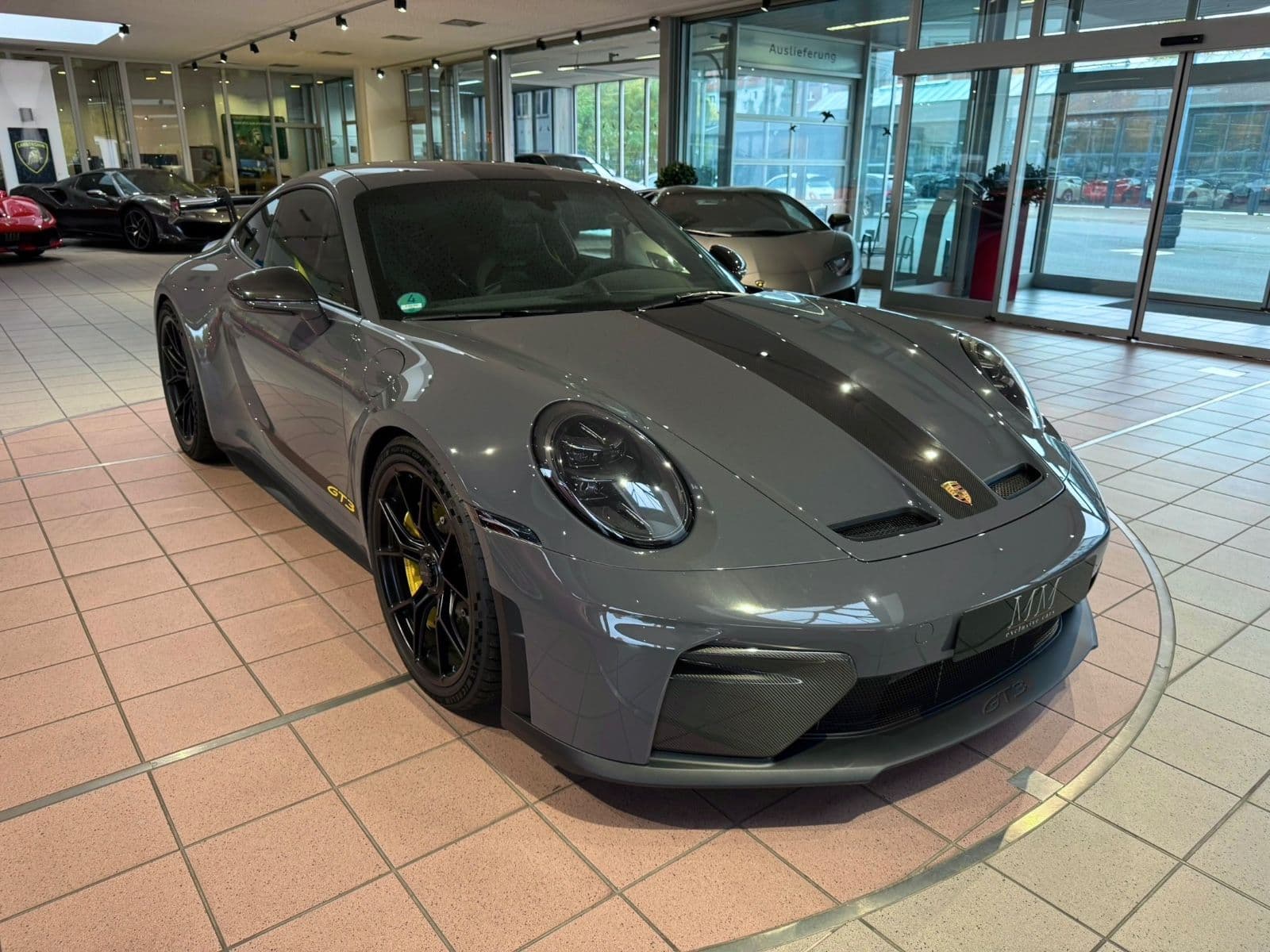 PORSCHE 992 - Bild 1