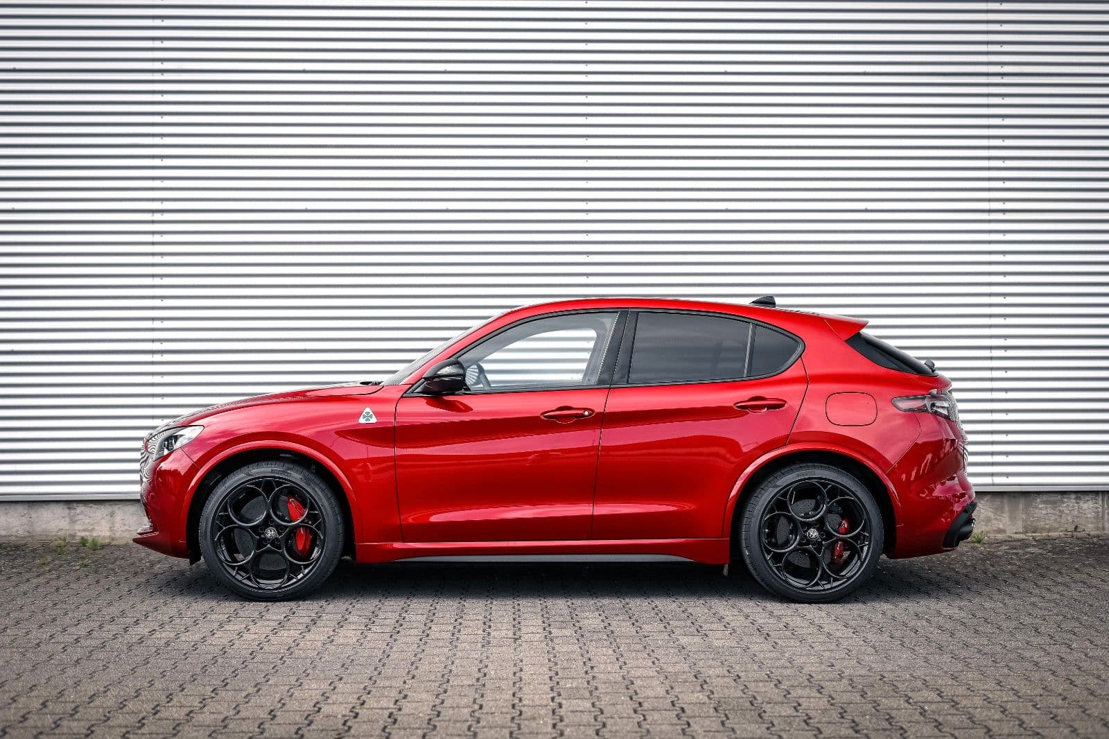 ALFA ROMEO Stelvio - Bild 1