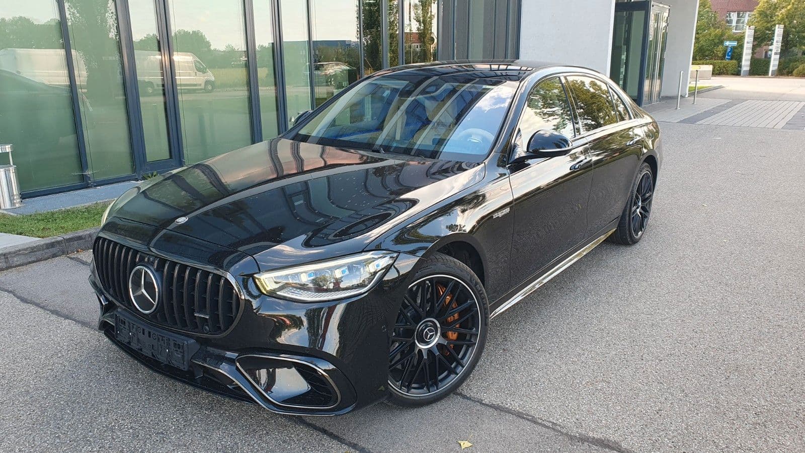 MERCEDES-BENZ S 63 AMG - Bild 1