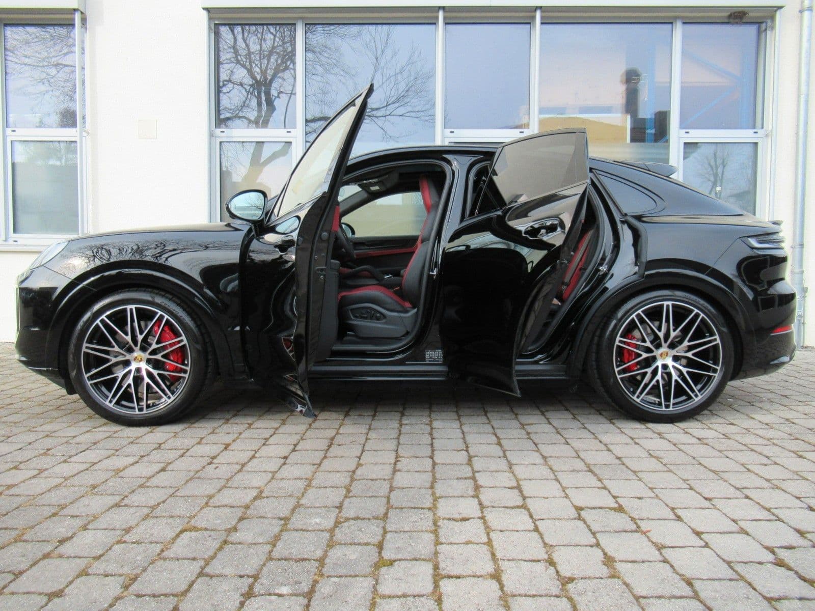 PORSCHE Cayenne - Bild 1