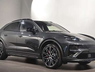 Porsche Macan Macan Electric Turbo*Chrono*PANO*HUD*ACC*22*AHK*