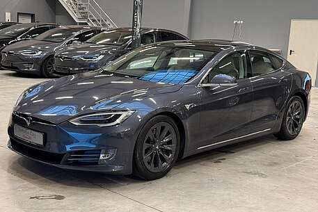 Tesla Model S MODEL S75D | MCU2 | AP 2.5 | CARBON | 92,83% |