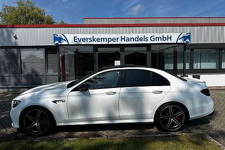 Mercedes-Benz E 63 AMG E 63 S AMG Lim. 4Matic+ / Pano / Sportabgas