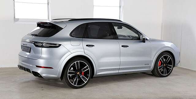 Porsche Cayenne GTS,PDCC,Luft,22,HeadUp,ACC,Pano, VOLL !