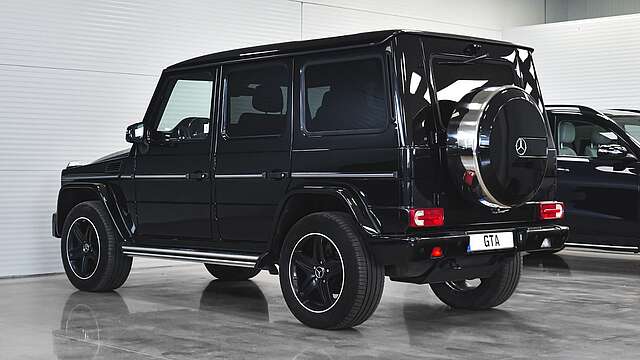 Mercedes-Benz G350 D Standheizung AHK AMG Räder 19