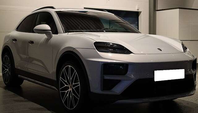 Porsche Macan Electric Turbo*Pano*AHK*ACC*INNO*HeadUp*22