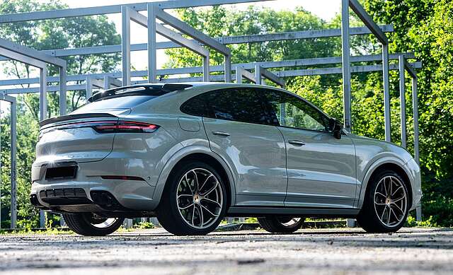 Porsche Cayenne Turbo S E-Hybrid GT-Umbau,HUD,Pano