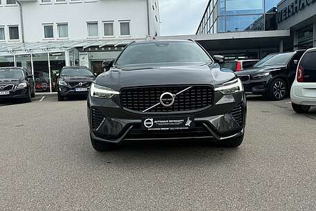 Volvo XC60 XC60 B4*AWD*Plus Dark*NP 70.150*360°ACC*Keyless