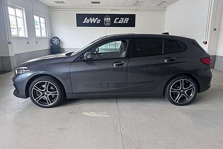 BMW 120 120i Sport Line &quot;LEDER-KEYLESS-HIFI-18ZOLL&quot;