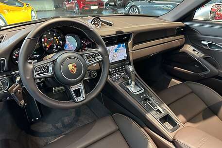 Porsche 991 911 Targa 4 GTS Exclusive Manufaktur Edition