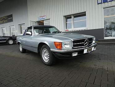 Mercedes-Benz 380 380 SL (R107), Teilnehmer Silvretta Classic 2024