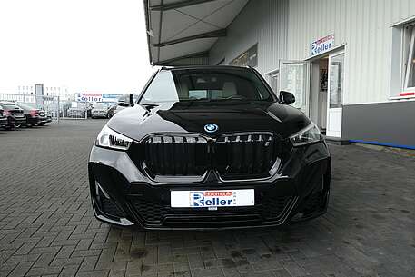 BMW iX1 iX1 30 xDrive M Sport Panorama