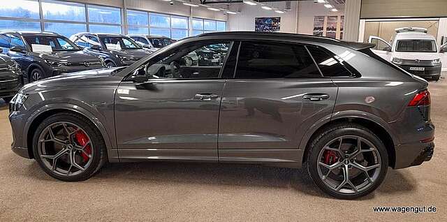 Audi RSQ8 RS Q8 performance MY25*AHK*CERAMIC*HUD*PANO