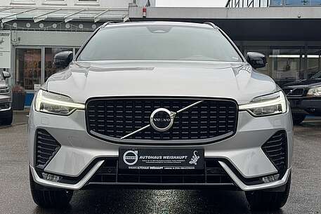 Volvo XC60 XC60 B4*AWD*Plus Dark*Pano*AHK*20Zoll*NP73.340*