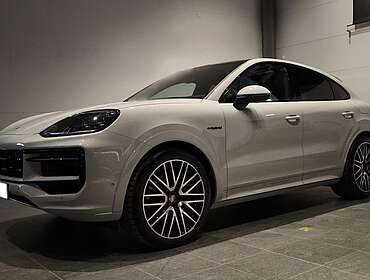 Porsche Cayenne Cayenne Coupe E-Hybrid*2025 SportDesign*SpAbgas