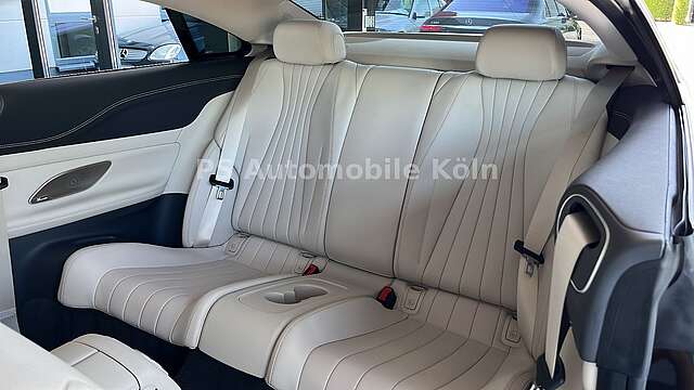 Mercedes-Benz E220 Coupe AMG+20|AiRMAT|PaNo|NaPPaBEiGE|MaSSaGe