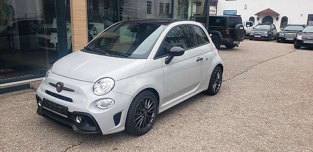 Abarth 695 Competizione