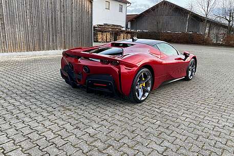 Ferrari SF90 SF90 Stradale