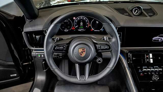 Porsche Panamera 4 E-Hybrid*SportDesign*Inno*18w-Memory