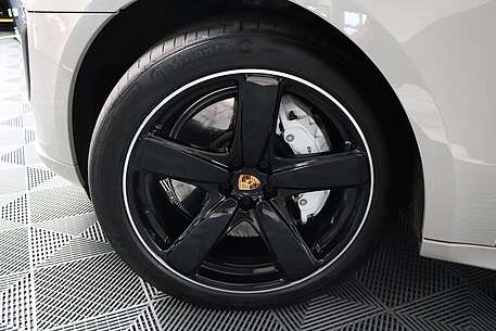 Porsche Macan Macan Turbo 21&quot;,Sound Paket 2, Chrono, Assisten.