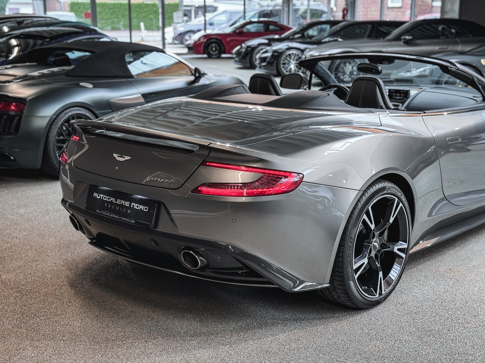 Aston Martin Vanquish Vanquish V12 Volante+ AM-Garantie 2025