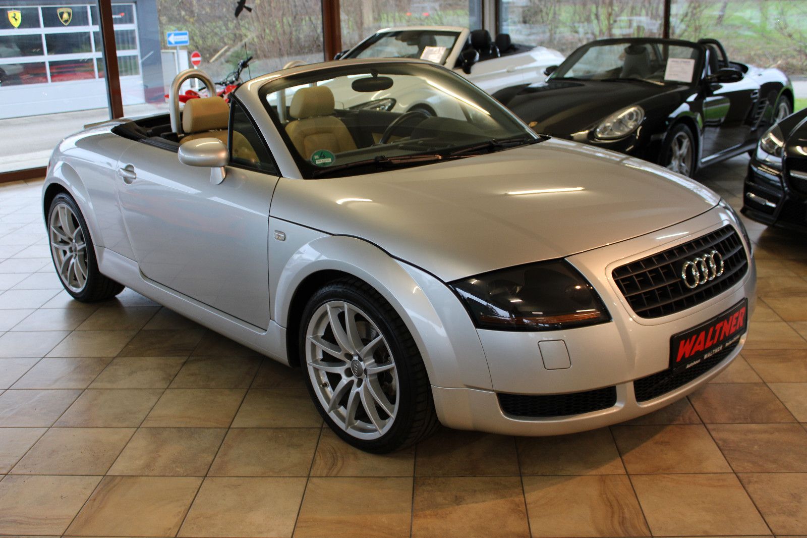 Audi TT TT 1.8 T Roadster *Bestzust.+2. Hand+Deutsch*