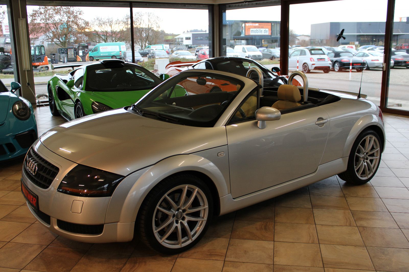 Audi TT TT 1.8 T Roadster *Bestzust.+2. Hand+Deutsch*