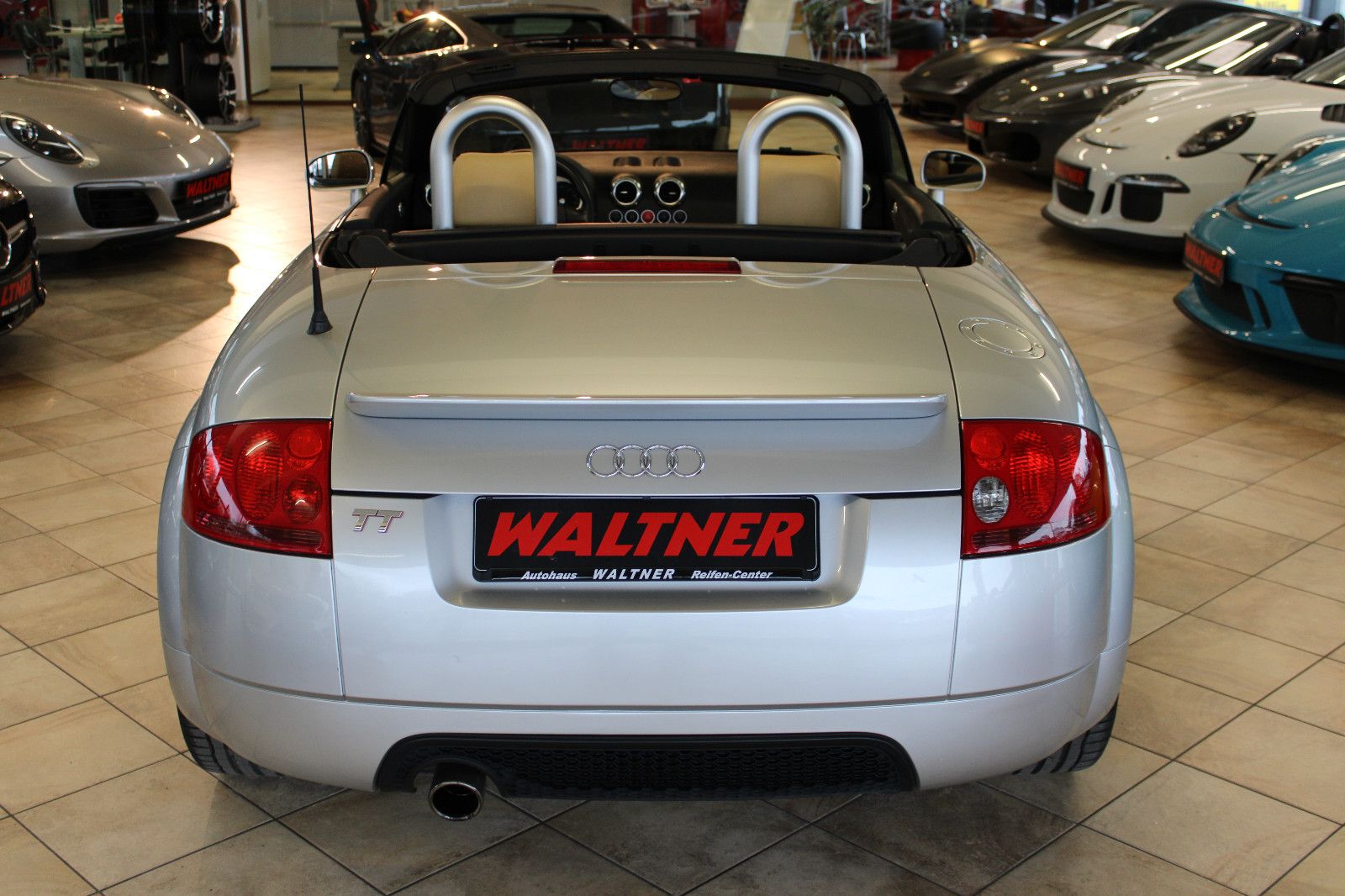 Audi TT TT 1.8 T Roadster *Bestzust.+2. Hand+Deutsch*