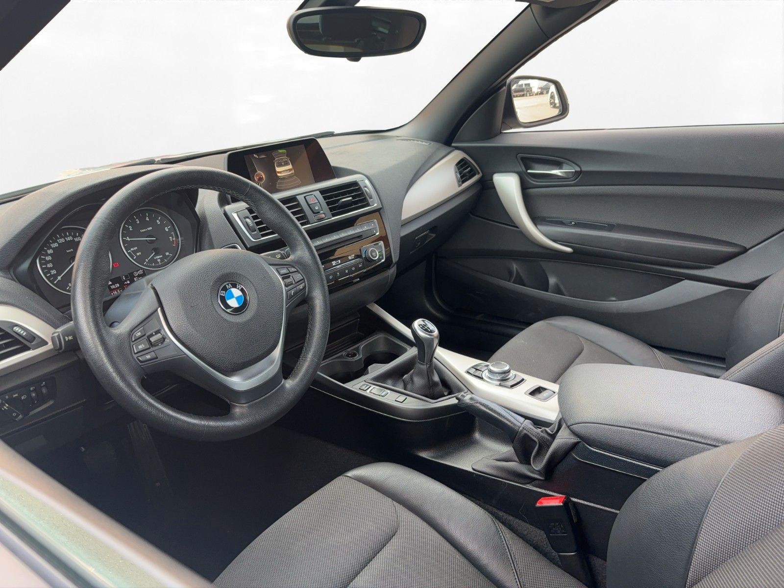 BMW 218 218i Cabrio Advantage Navi PDC Alu Klimaaut.