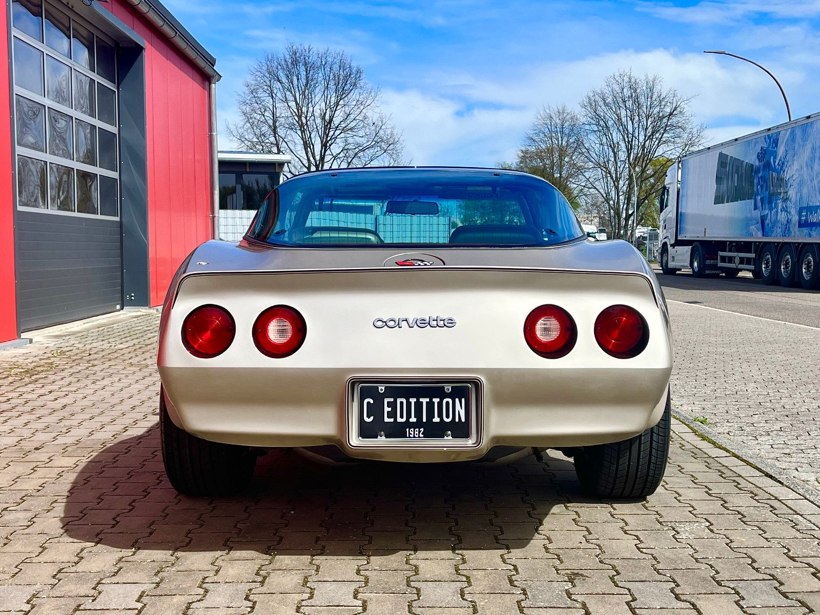 Corvette C3 Collector Edition mit original 27 Meilen, Neu !!