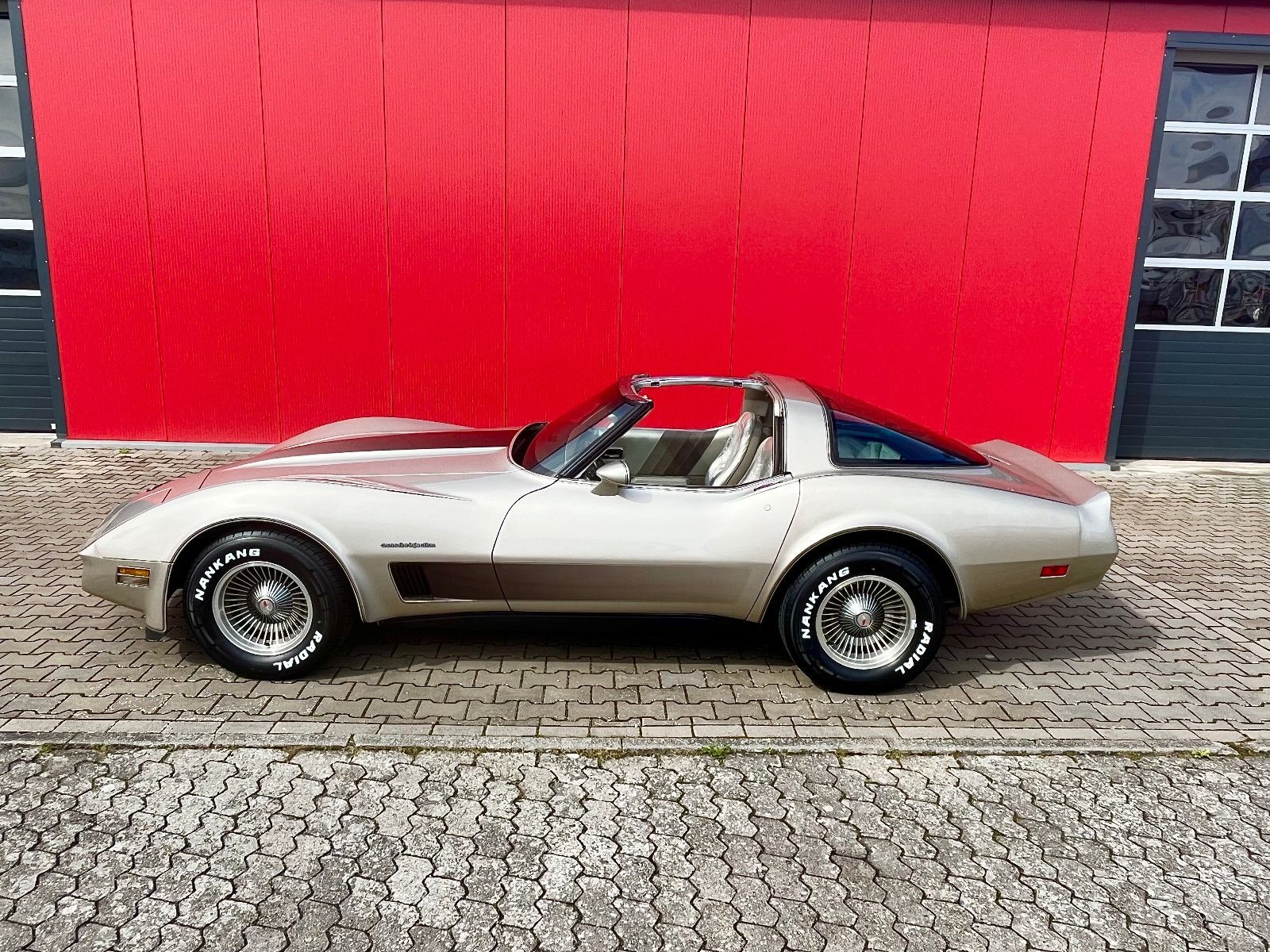 Corvette C3 Collector Edition mit original 27 Meilen, Neu !!