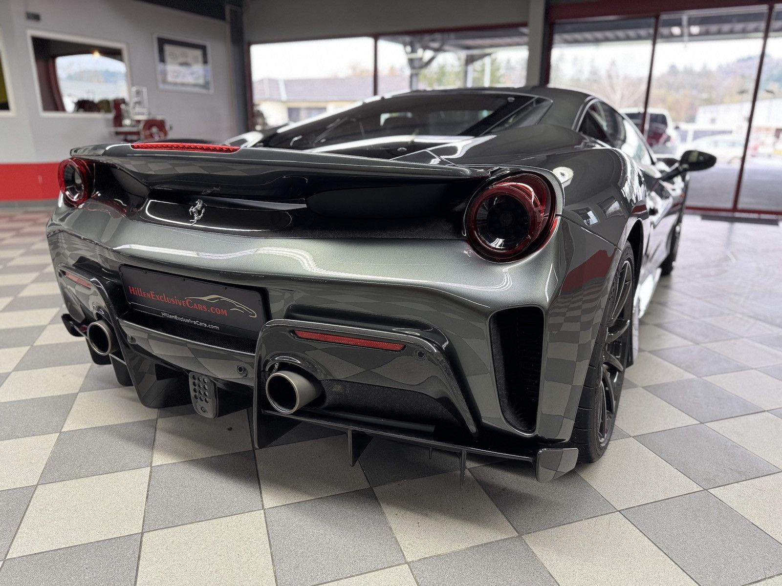 Ferrari 488 Pista 488 Pista Dt. Auto*1.Hand*u-frei*Carbon Felgen