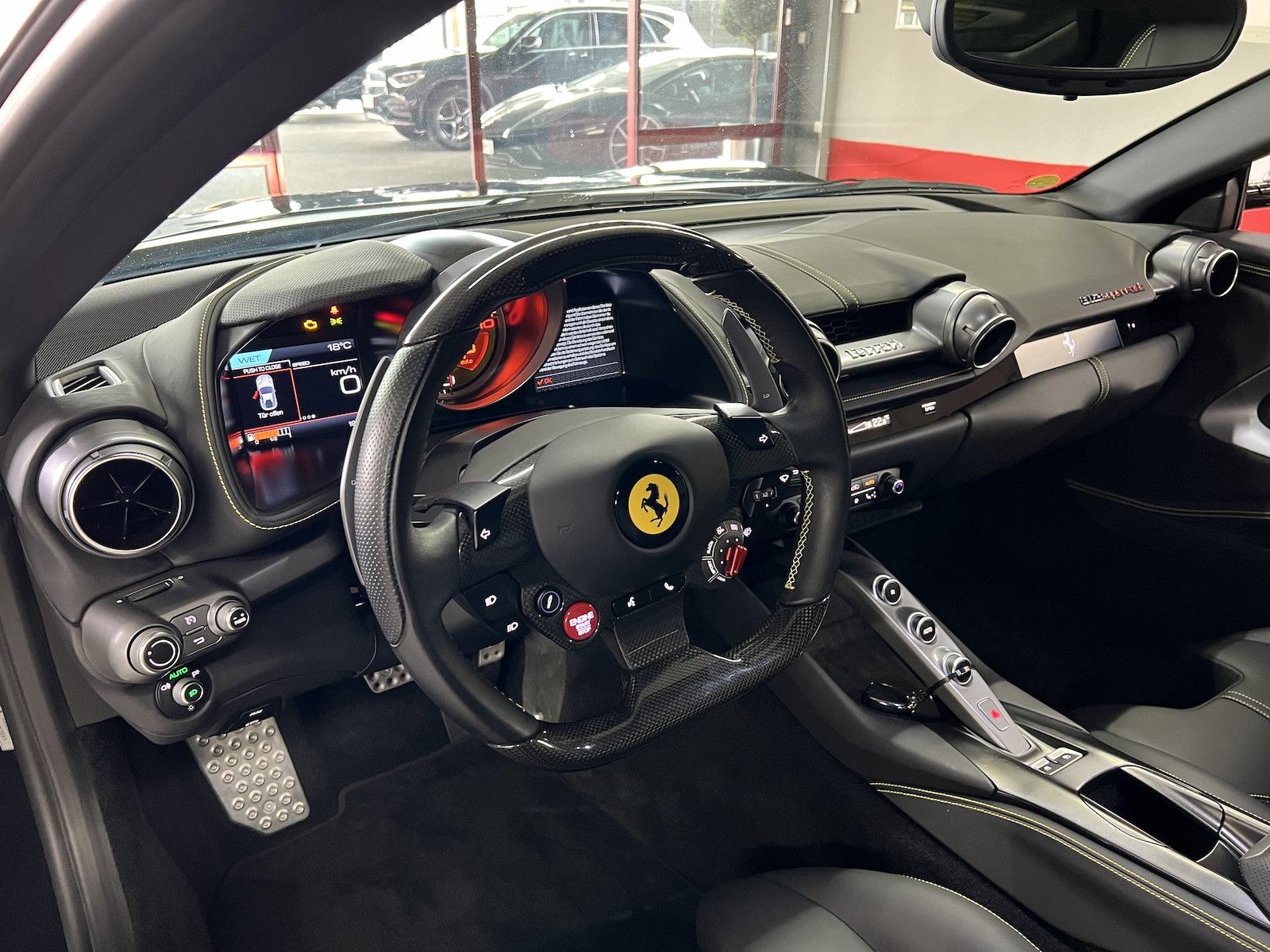 Ferrari 812 812 Superfast u-frei*Scheckheft*Racing Seats