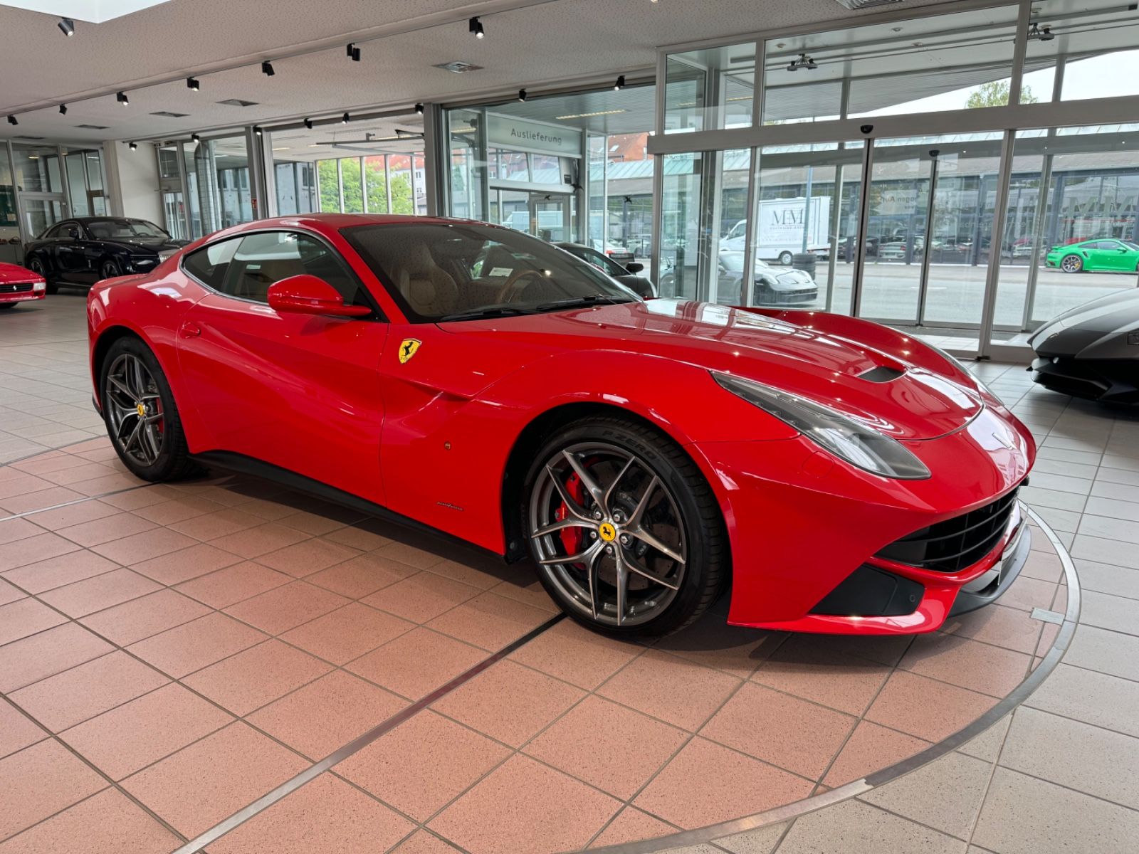 Ferrari F12 F12 Berlinetta