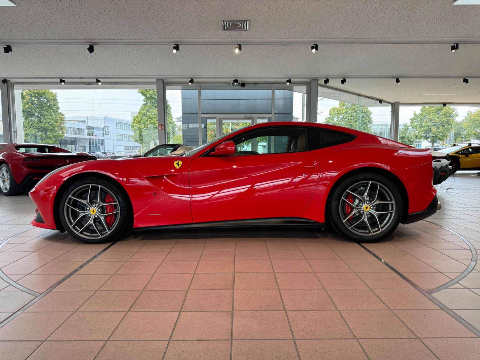 Ferrari F12 F12 Berlinetta