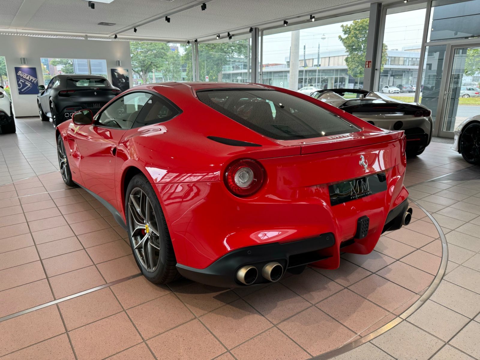 Ferrari F12 F12 Berlinetta