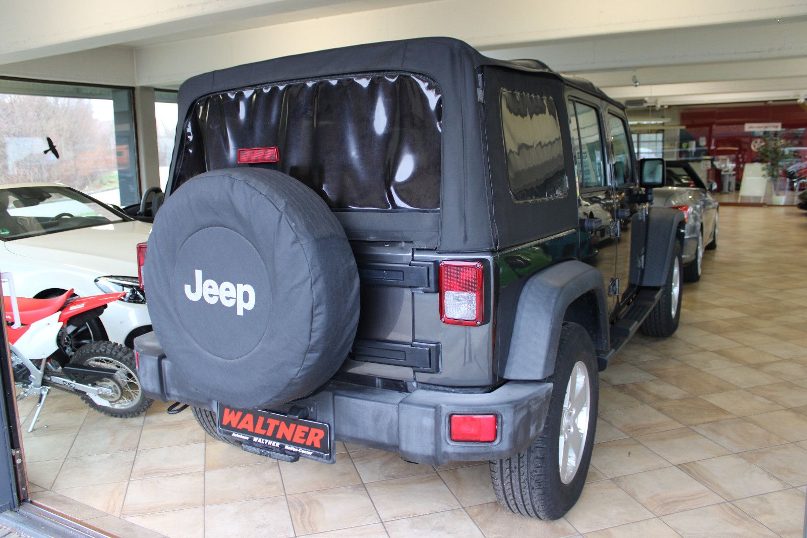 Jeep Wrangler Wrangler Unlimited Sport