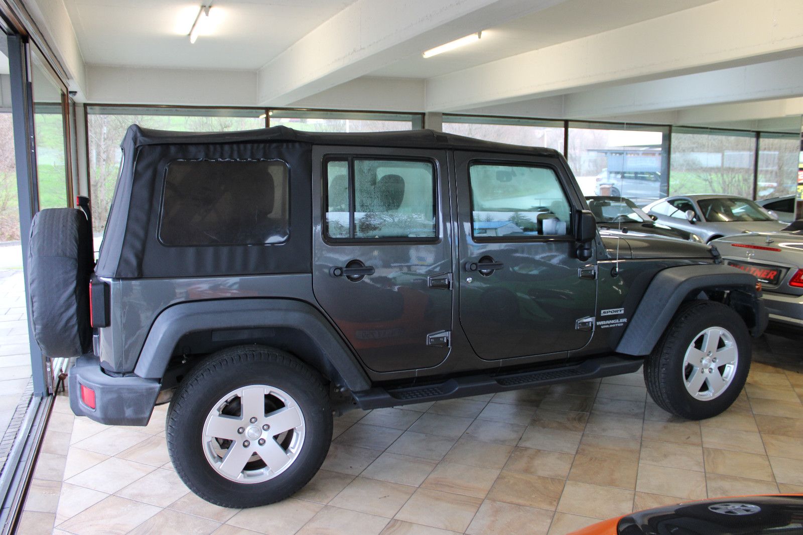 Jeep Wrangler Wrangler Unlimited Sport