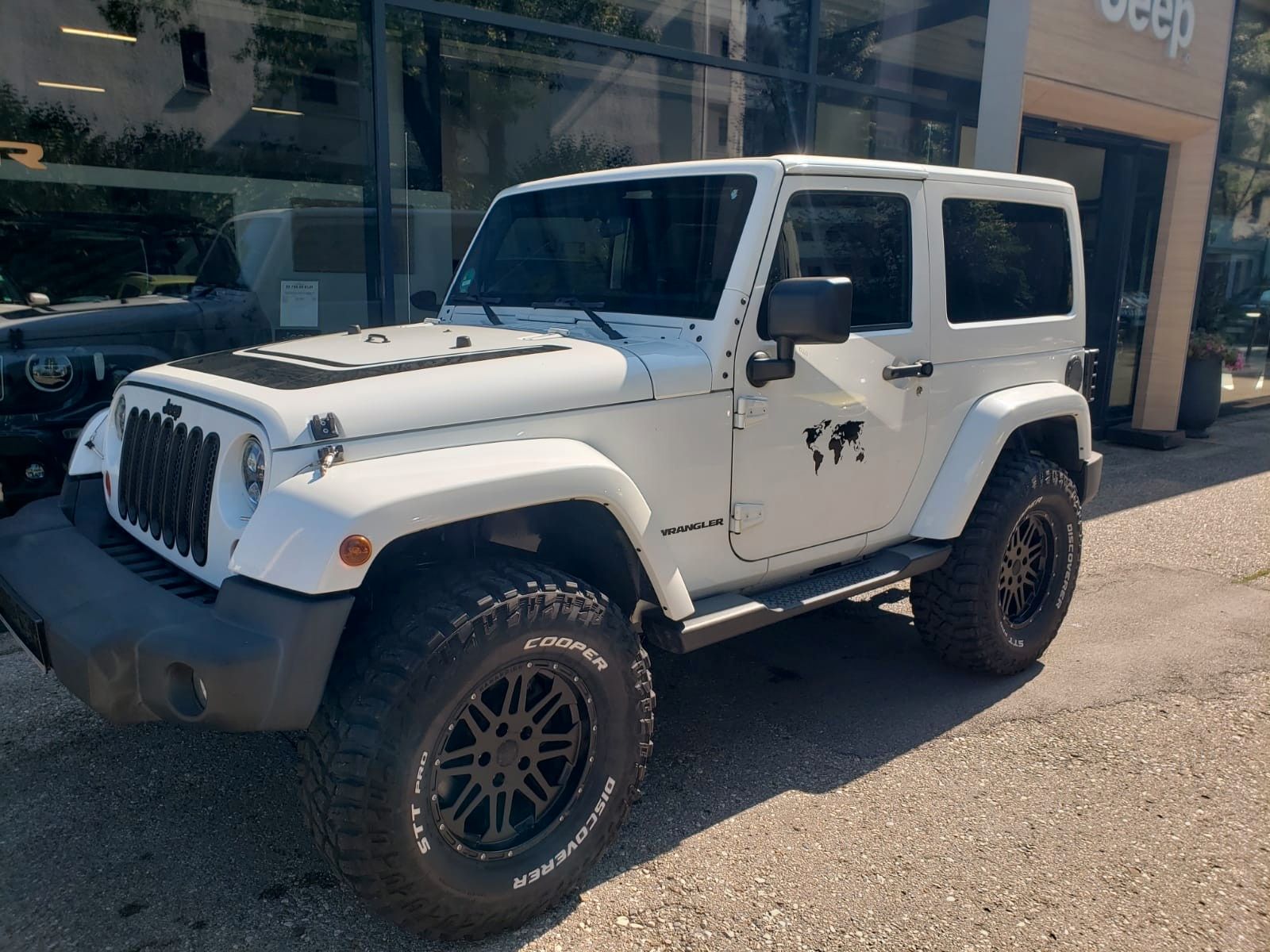 Jeep Wrangler Wrangler / Wrangler Unlimited Sahara, GAS- LPG