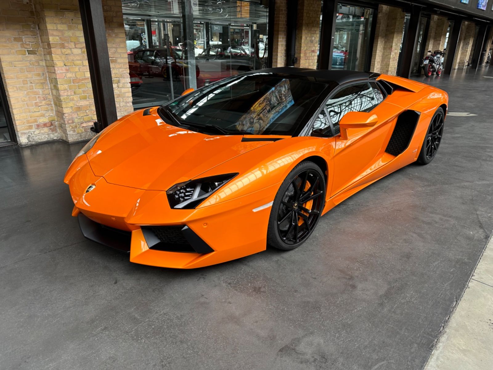 Lamborghini Aventador Aventador LP 700-4 Roadster