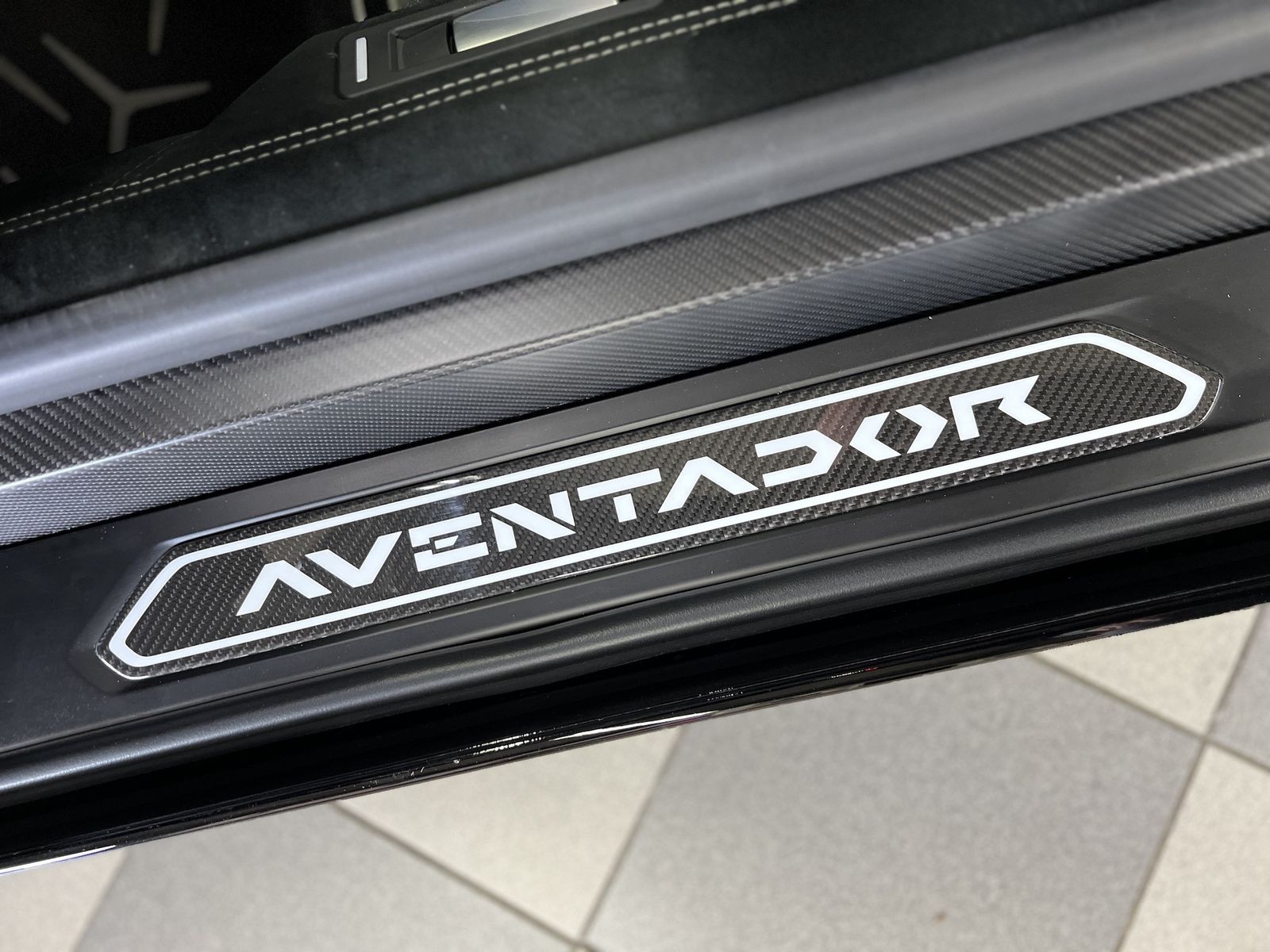 Lamborghini Aventador Aventador SV LP750-4 DtAuto*u-frei*Lift*AllBlack