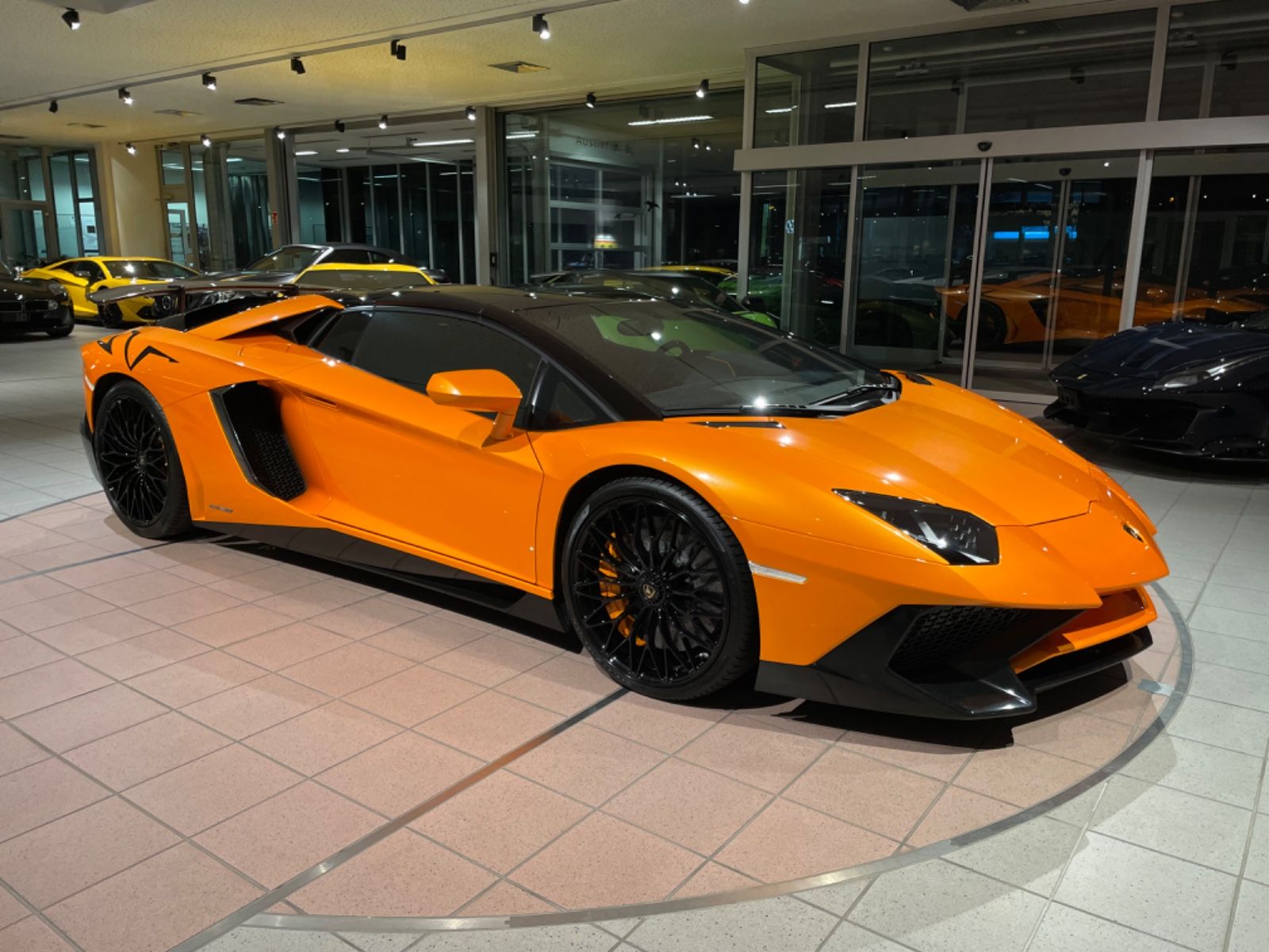 Lamborghini Aventador Aventador SV Roadster 1of 500 &quot;AD PERSONAM&quot;