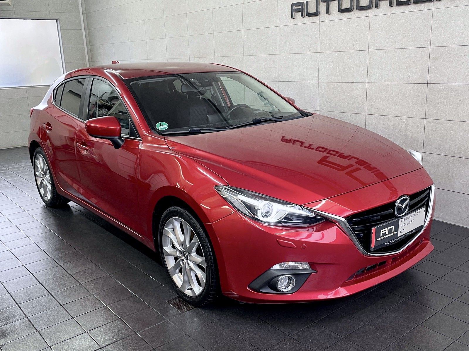 Mazda 3 3 Sports-Line 1.Hand+Navi+Xenon+Head-Up+Bose