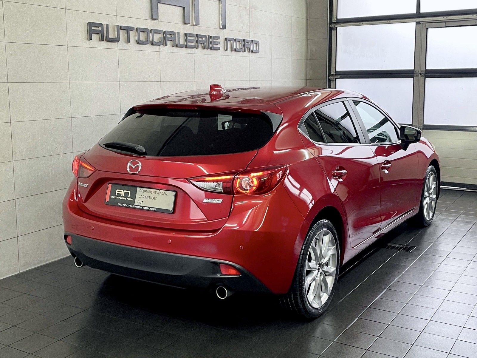 Mazda 3 3 Sports-Line 1.Hand+Navi+Xenon+Head-Up+Bose