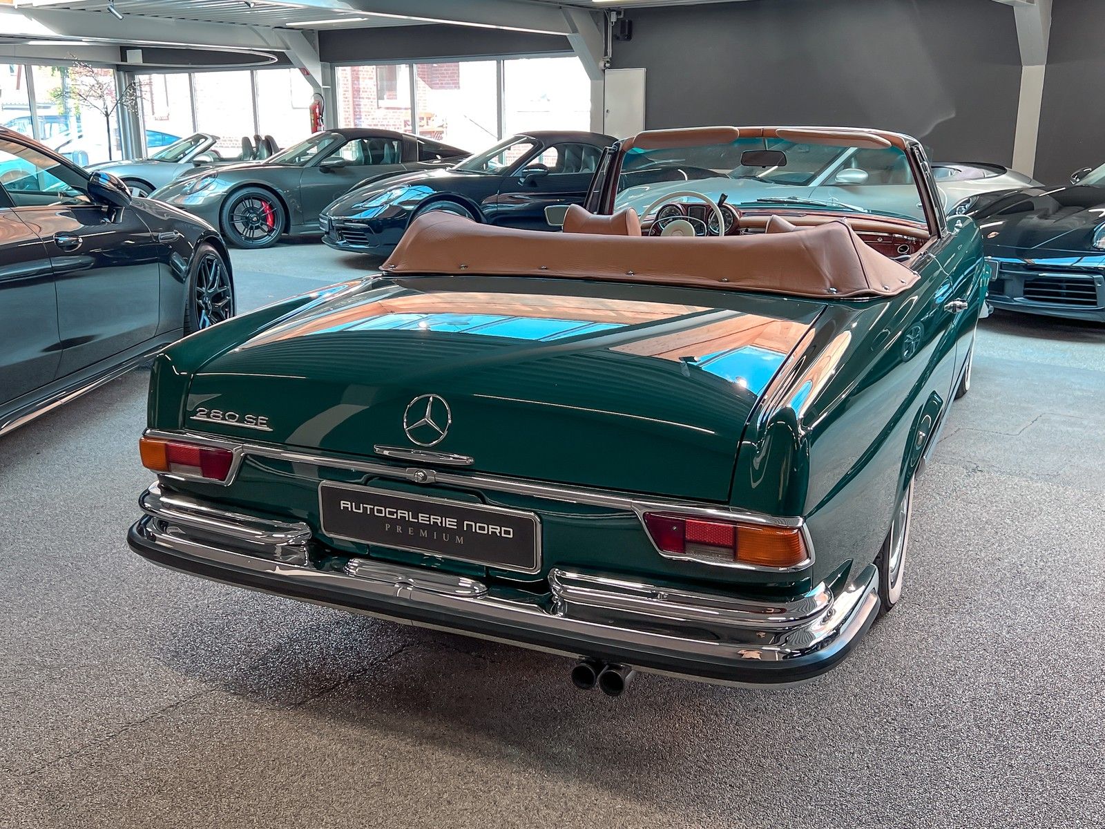 Mercedes-Benz 280 Cabrio W111 *1 of 1000* Flachkühler