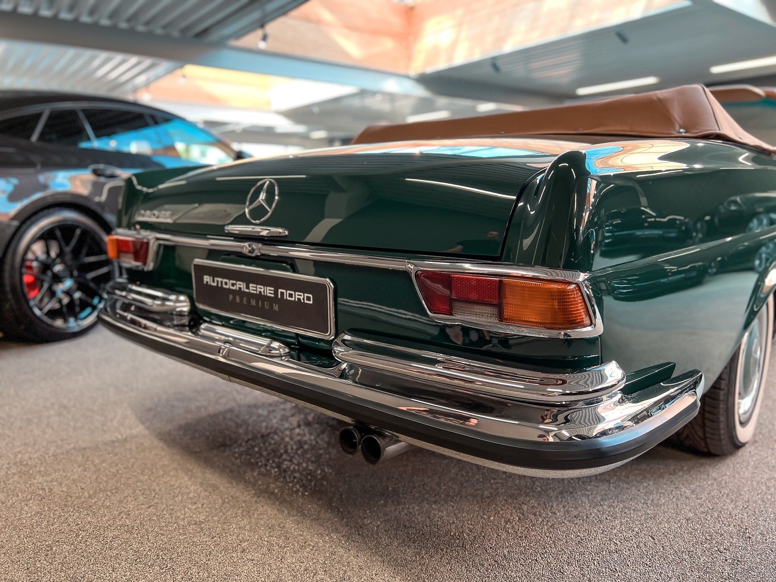 Mercedes-Benz 280 Cabrio W111 *1 of 1000* Flachkühler