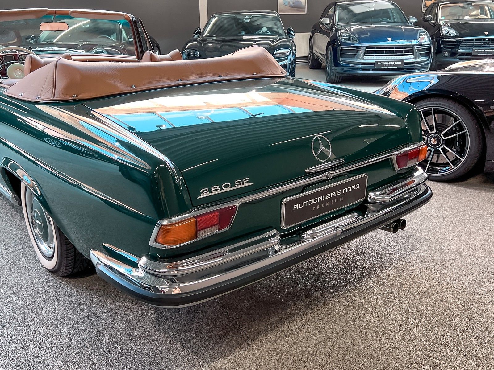 Mercedes-Benz 280 Cabrio W111 *1 of 1000* Flachkühler