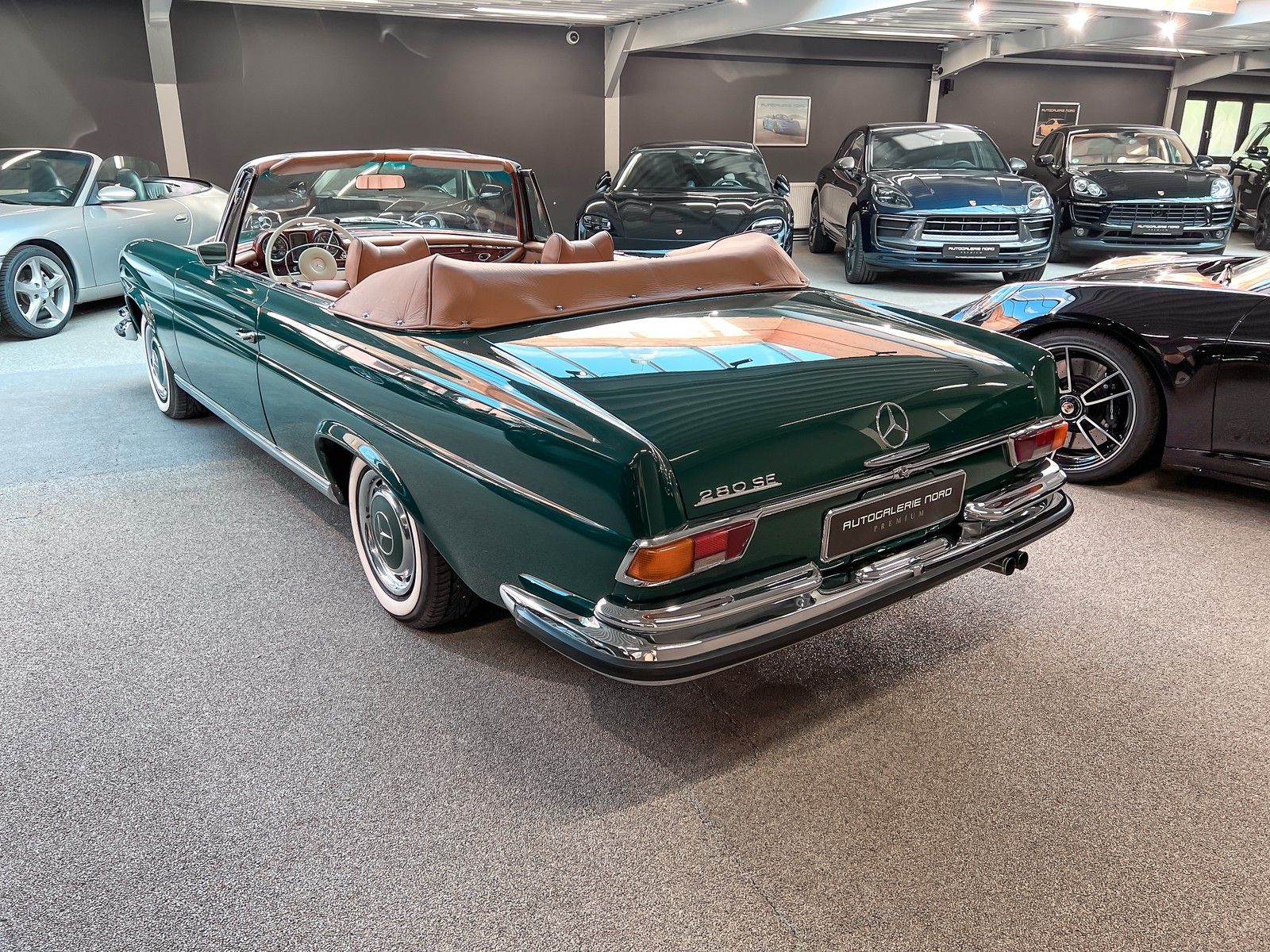 Mercedes-Benz 280 Cabrio W111 *1 of 1000* Flachkühler